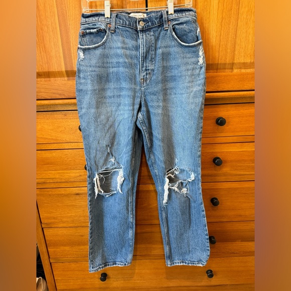 Abercrombie & Fitch Denim - Abercrombie Curve Love The 90s straight Ultra High Rise Jeans Size 31/12S